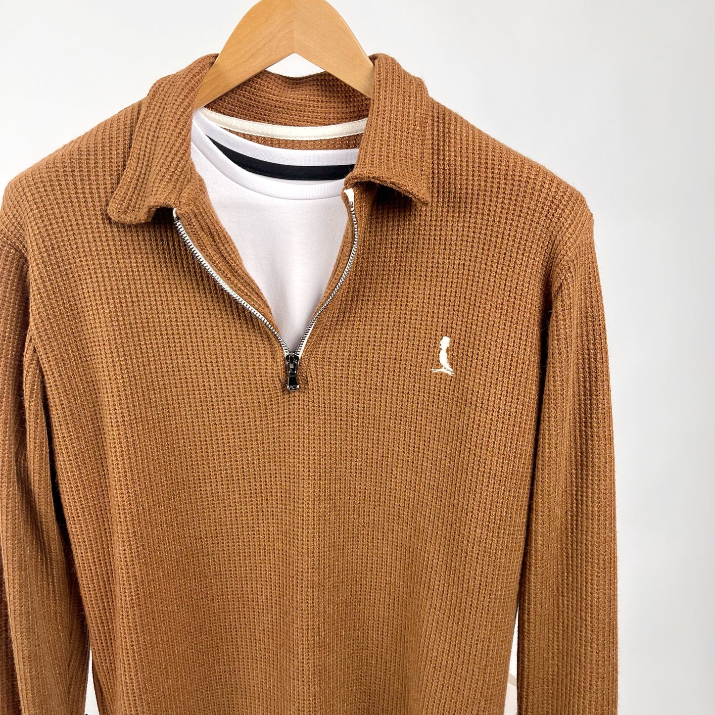 SWEATER POLO color ladrillo.
