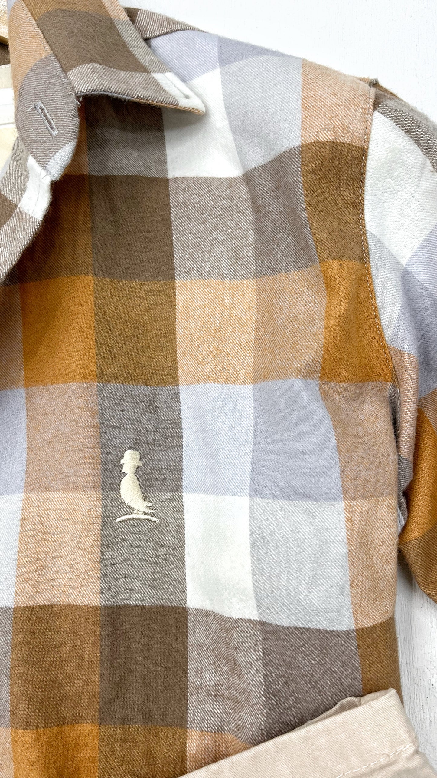 CAMISA A CUADROS TONOS MOSTAZA