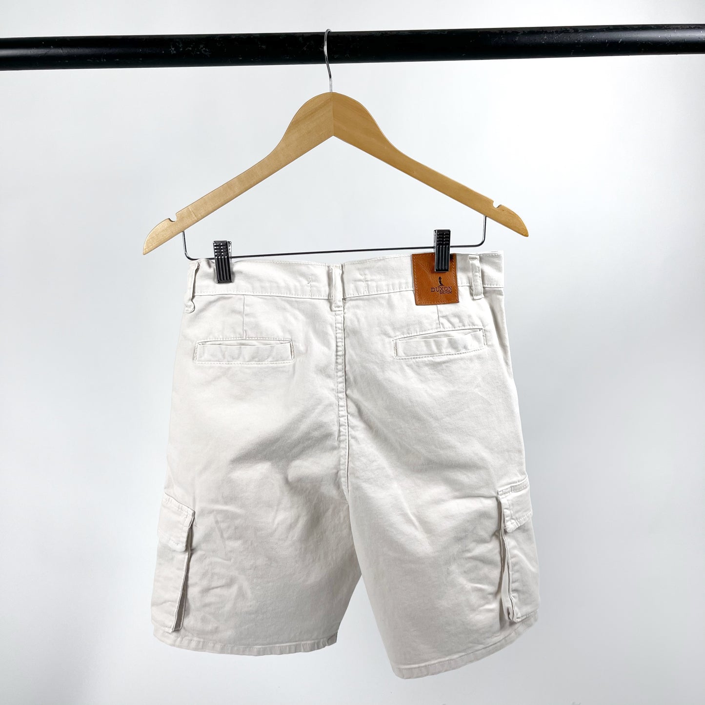 Bermuda Cargo en Gabardina color Arena