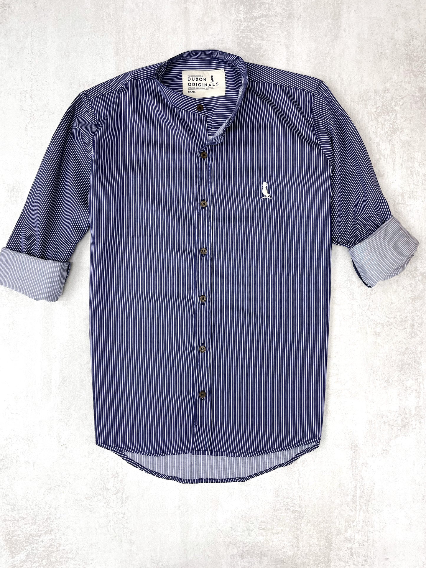 CAMISA MAO AZUL MARINO RAYAS FINAS BLANCAS