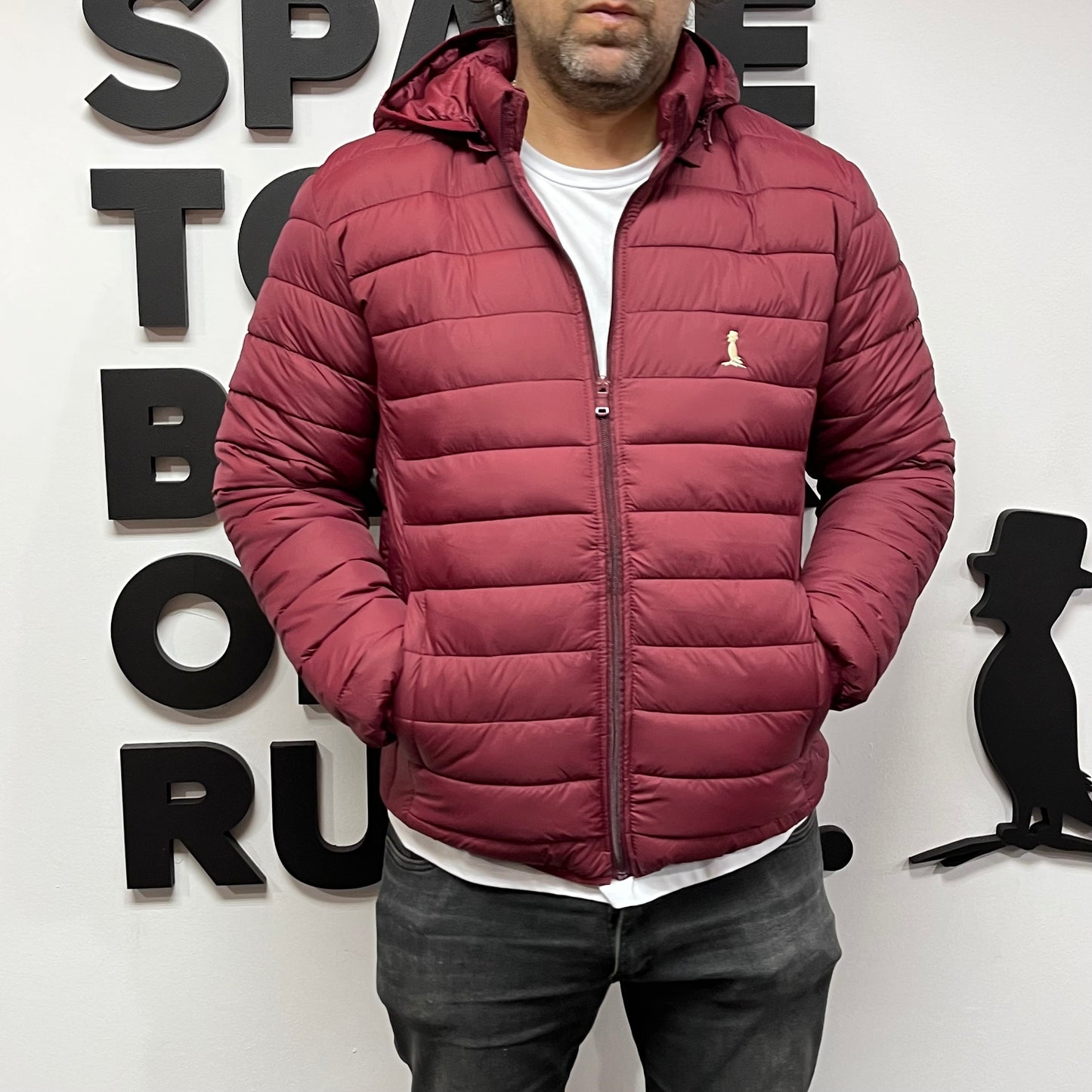 CAMPERA PUFFER COLOR BORDÓ