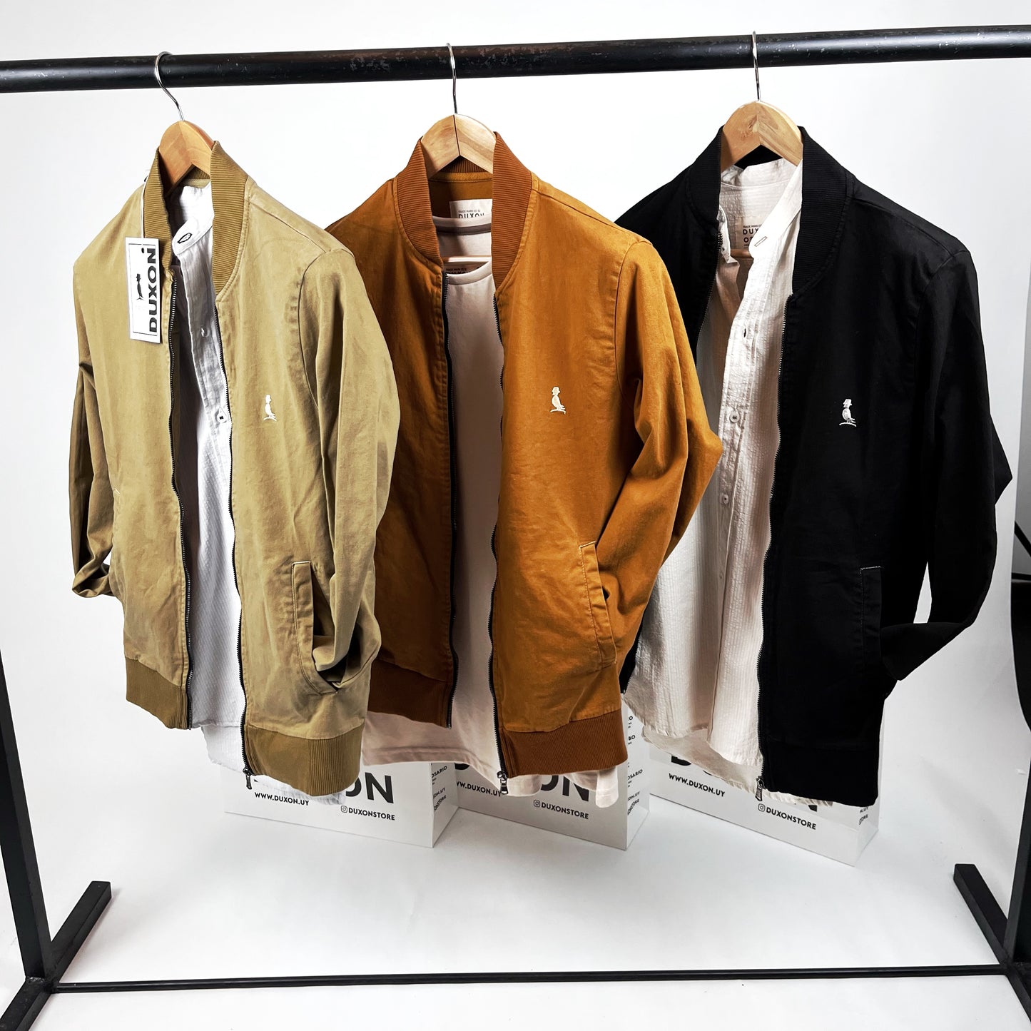 Bomber de gabardina en negro