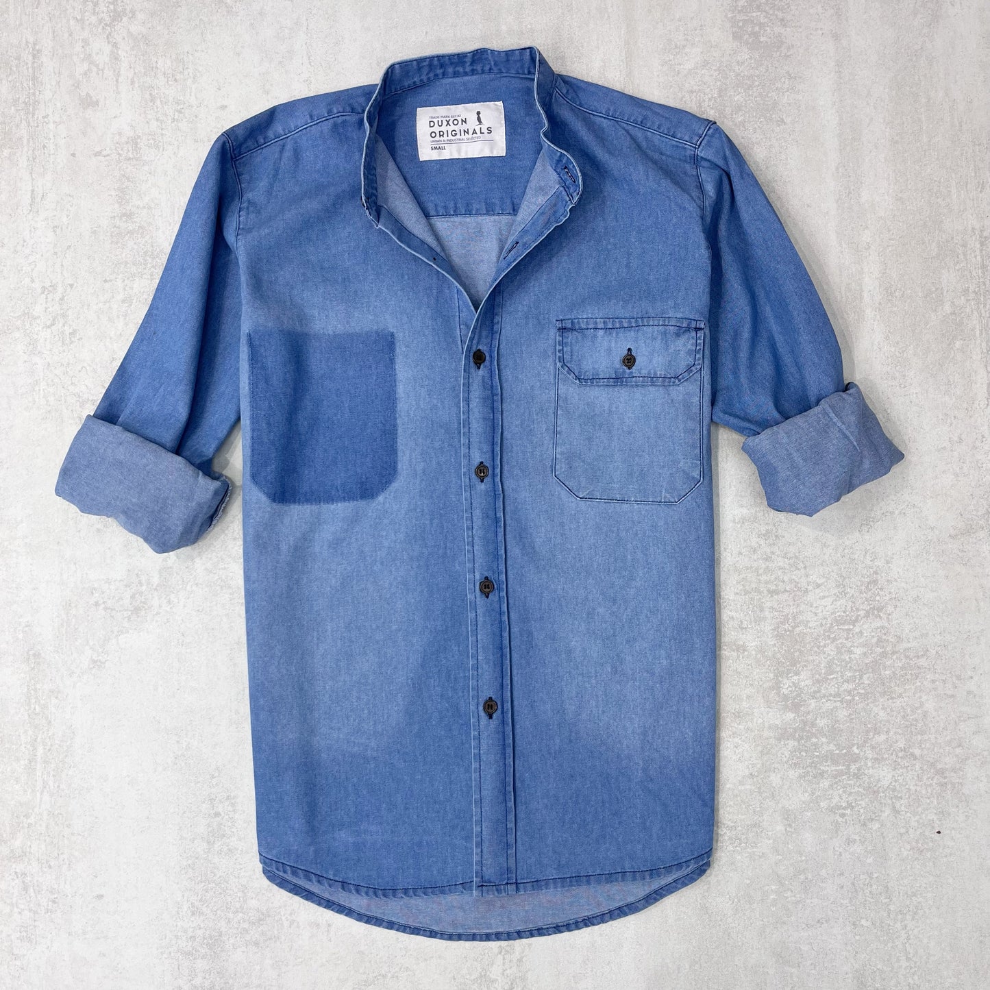 CAMISA MAO JEAN CON BOLSILLO Y EFECTO BOLSILLO