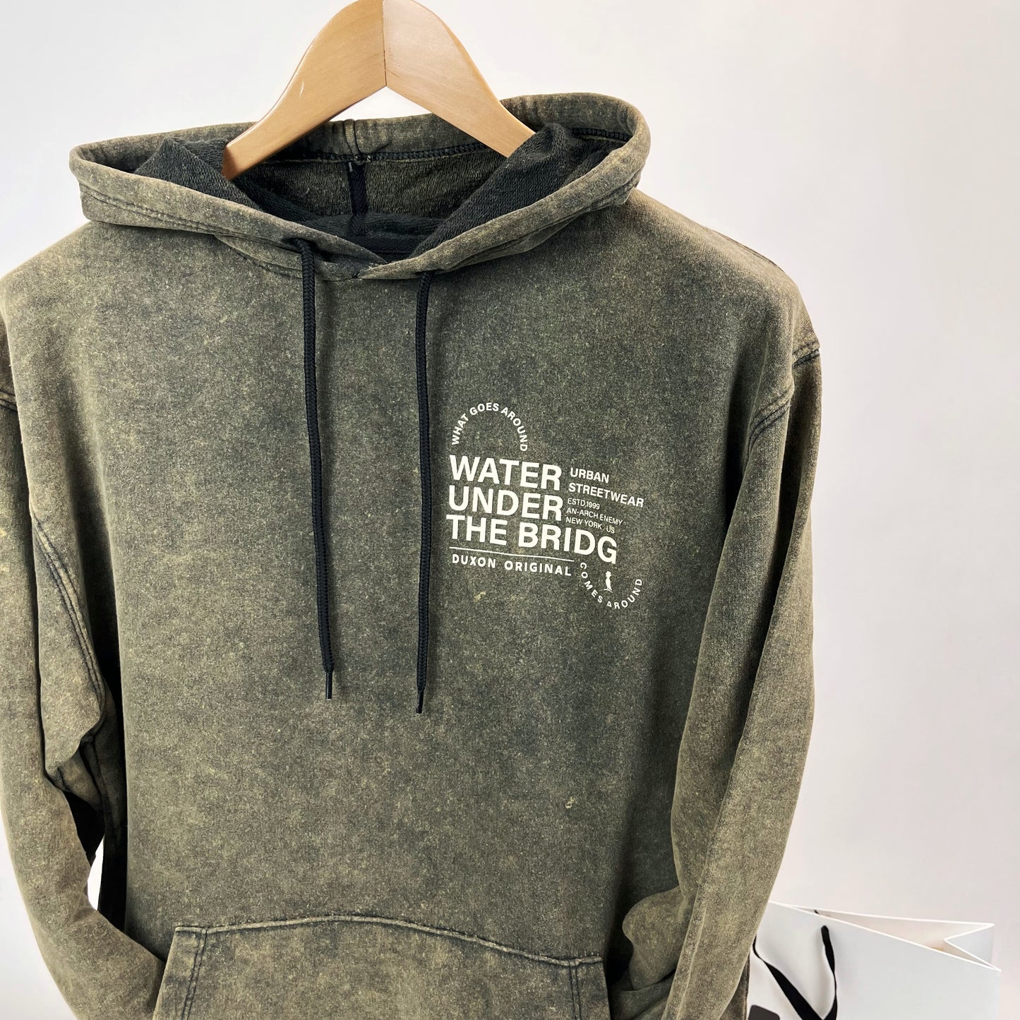 Canguro OVERSIZE Lavado “Water under the bridge”