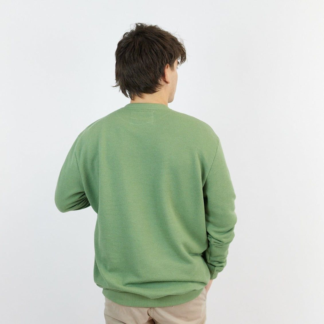 BUZO DE PUNTO COLOR VERDE SS’2024
