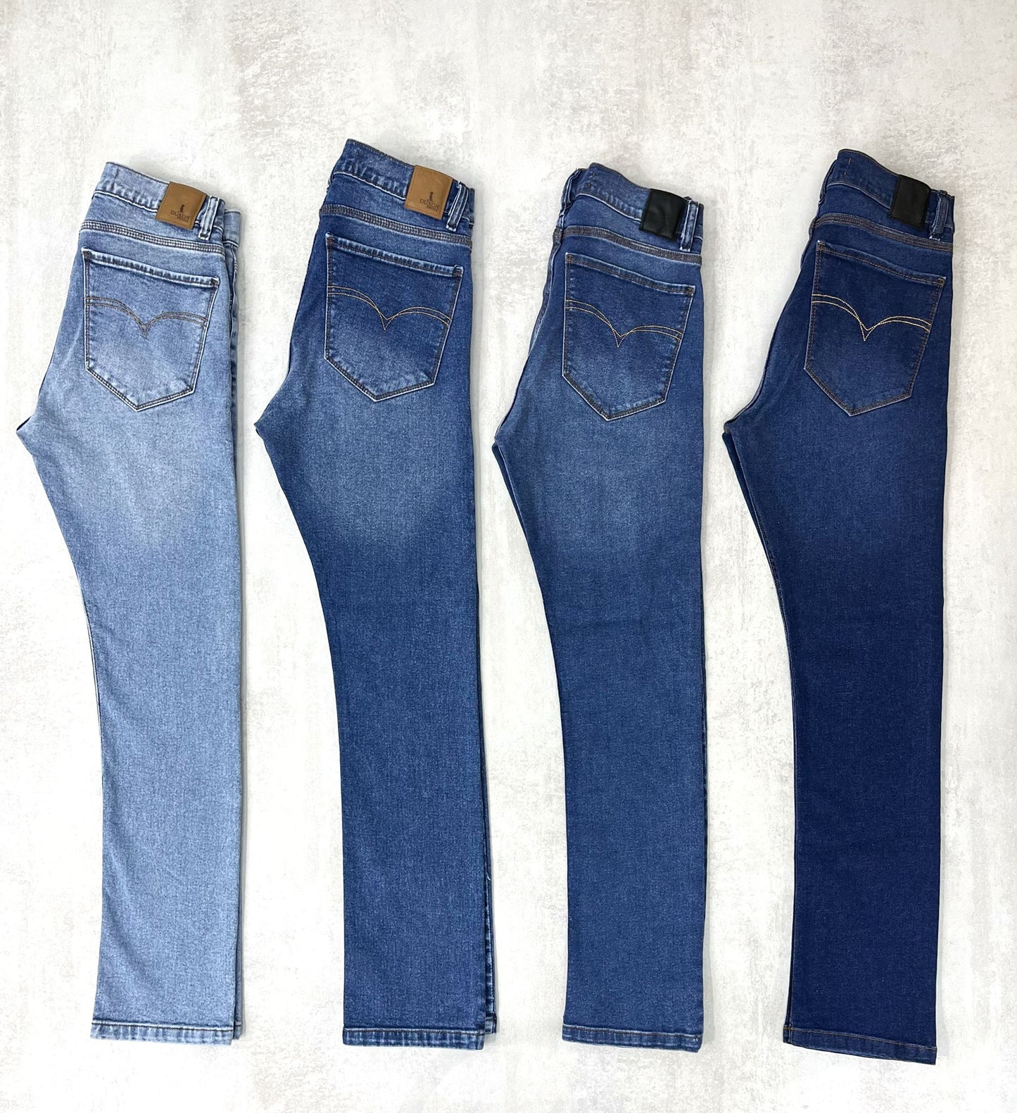 JEAN SKINNY AZUL LOCALIZADO