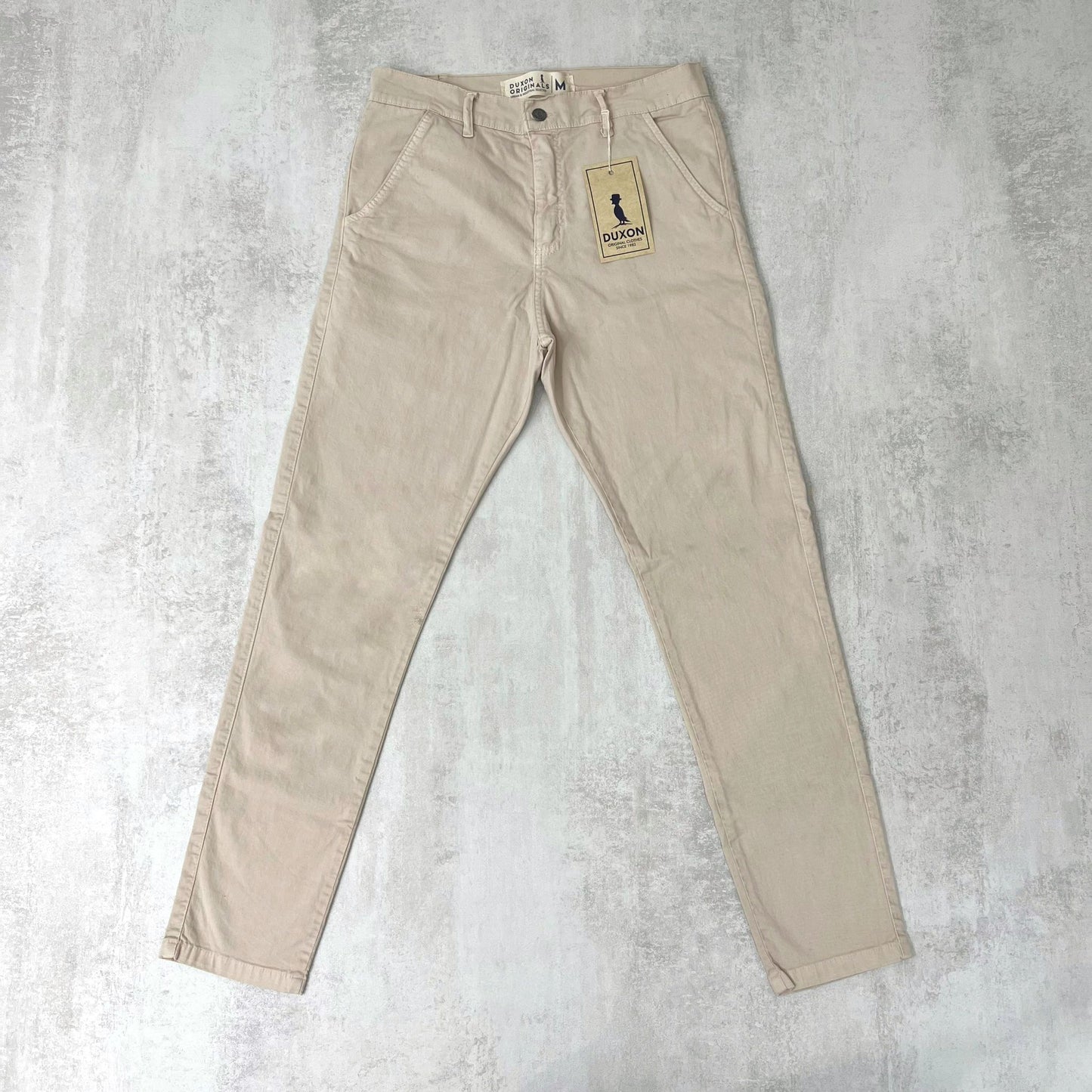 PANTALON DE VESTIR EN GABARDINA ARENA