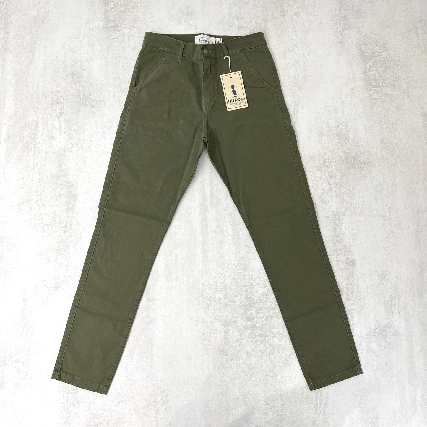 PANTALON DE VESTIR EN GABARDINA VERDE