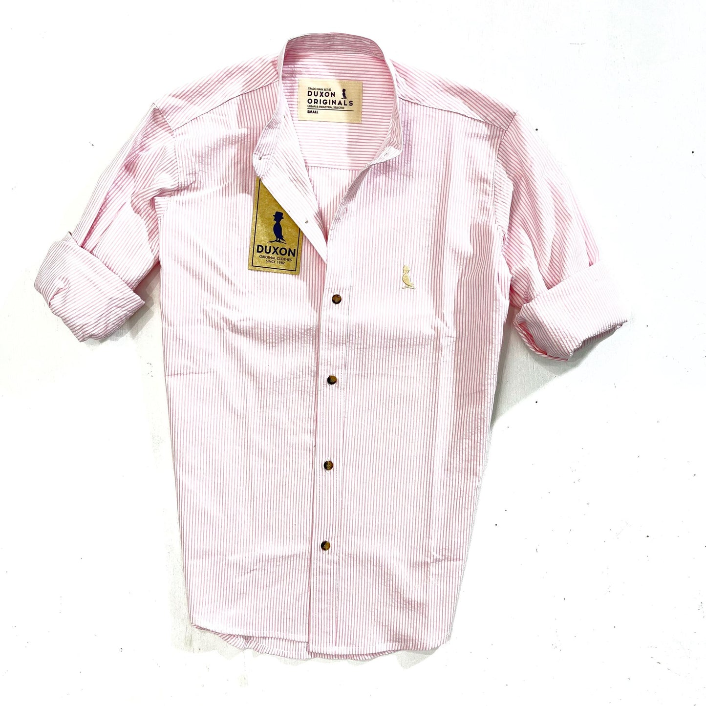 CAMISA MAO ROSA RAYAS FINAS