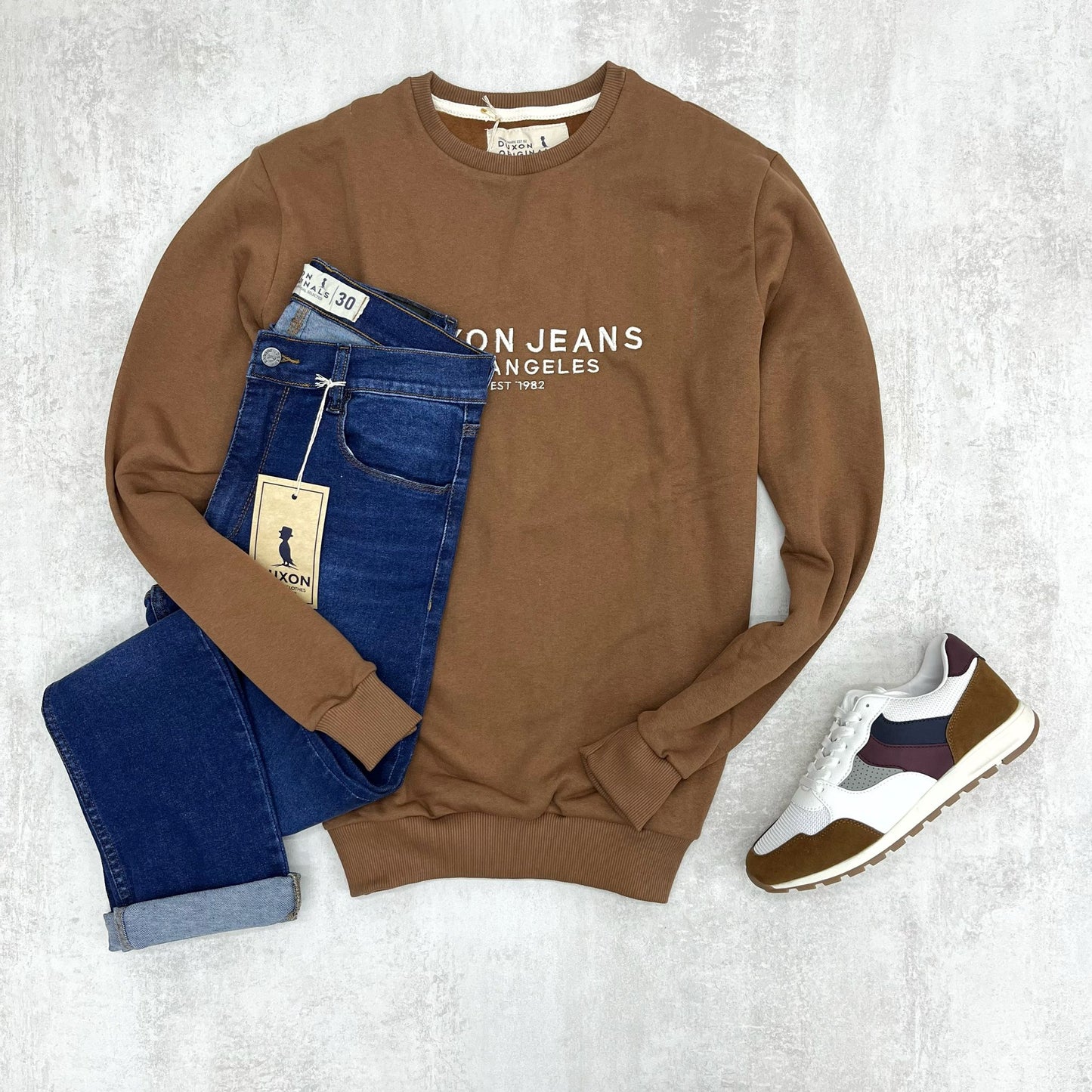 OUTLET ⚠️BUZO LOS ANGELES MARRON