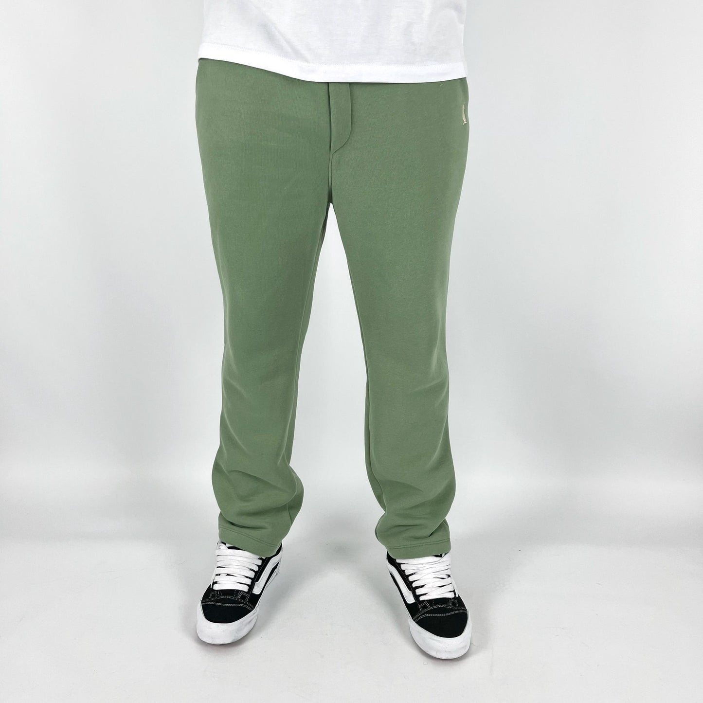JOGGER BÁSICO COLOR VERDE OLIVA