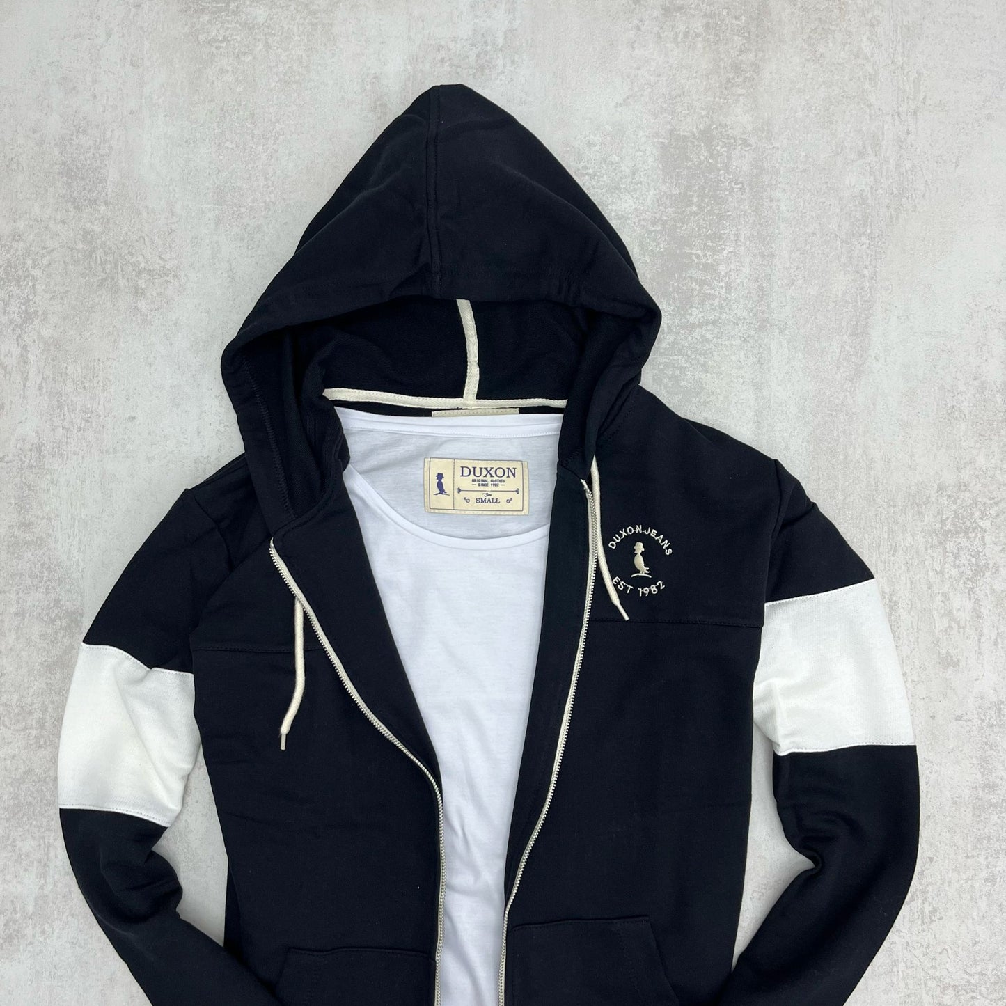 CAMPERA DUBAI NEGRO Y BLANCO