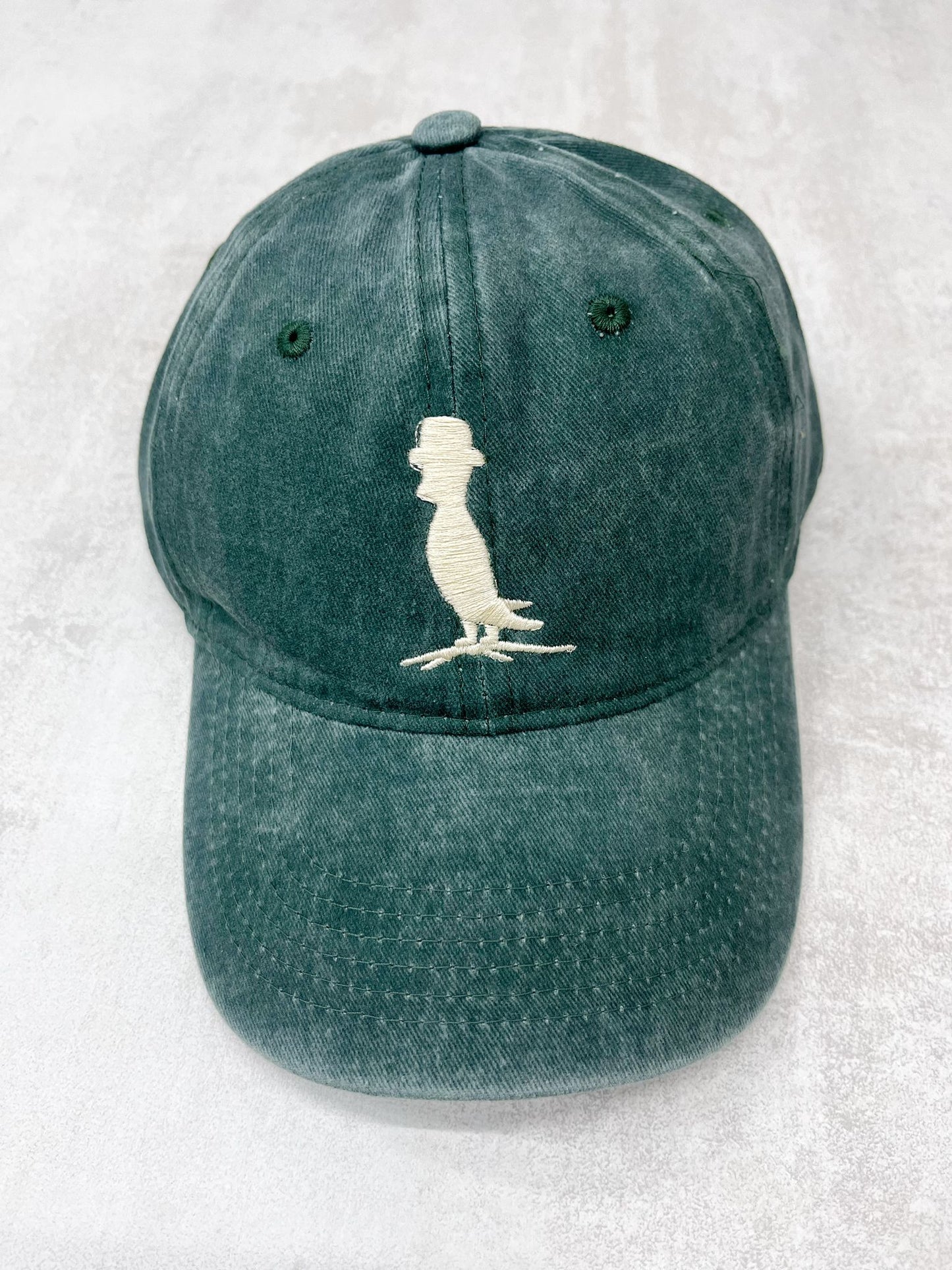 GORRO COLOR VERDE LOGO BLANCO