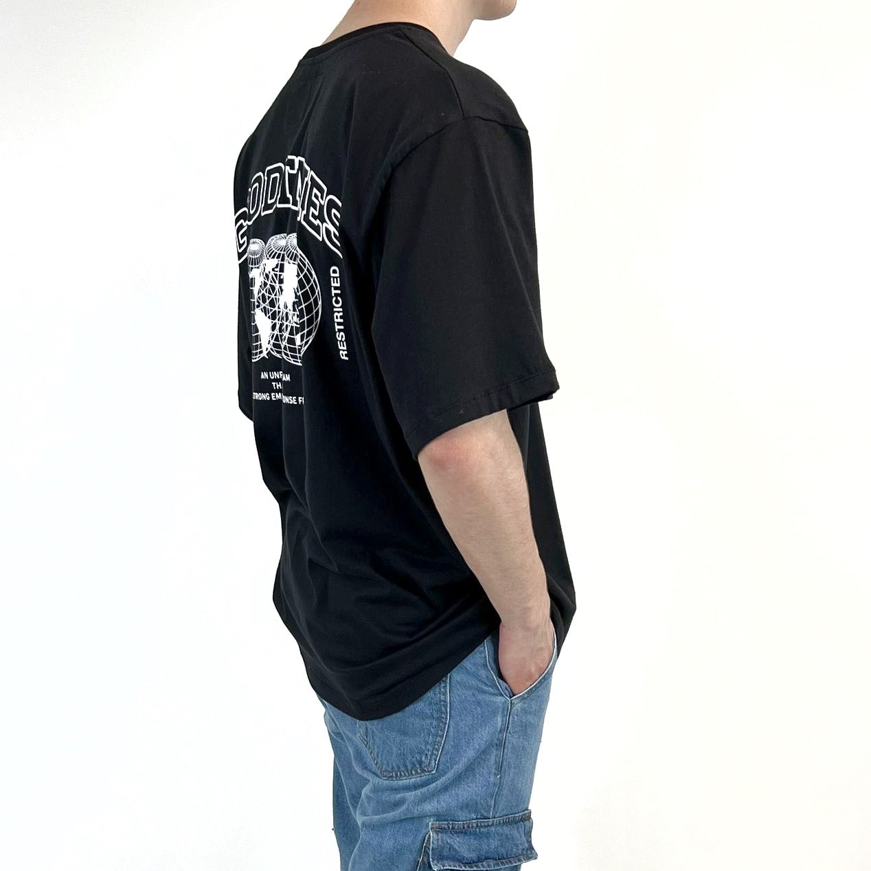 REMERA OVERSIZE “Good Times”