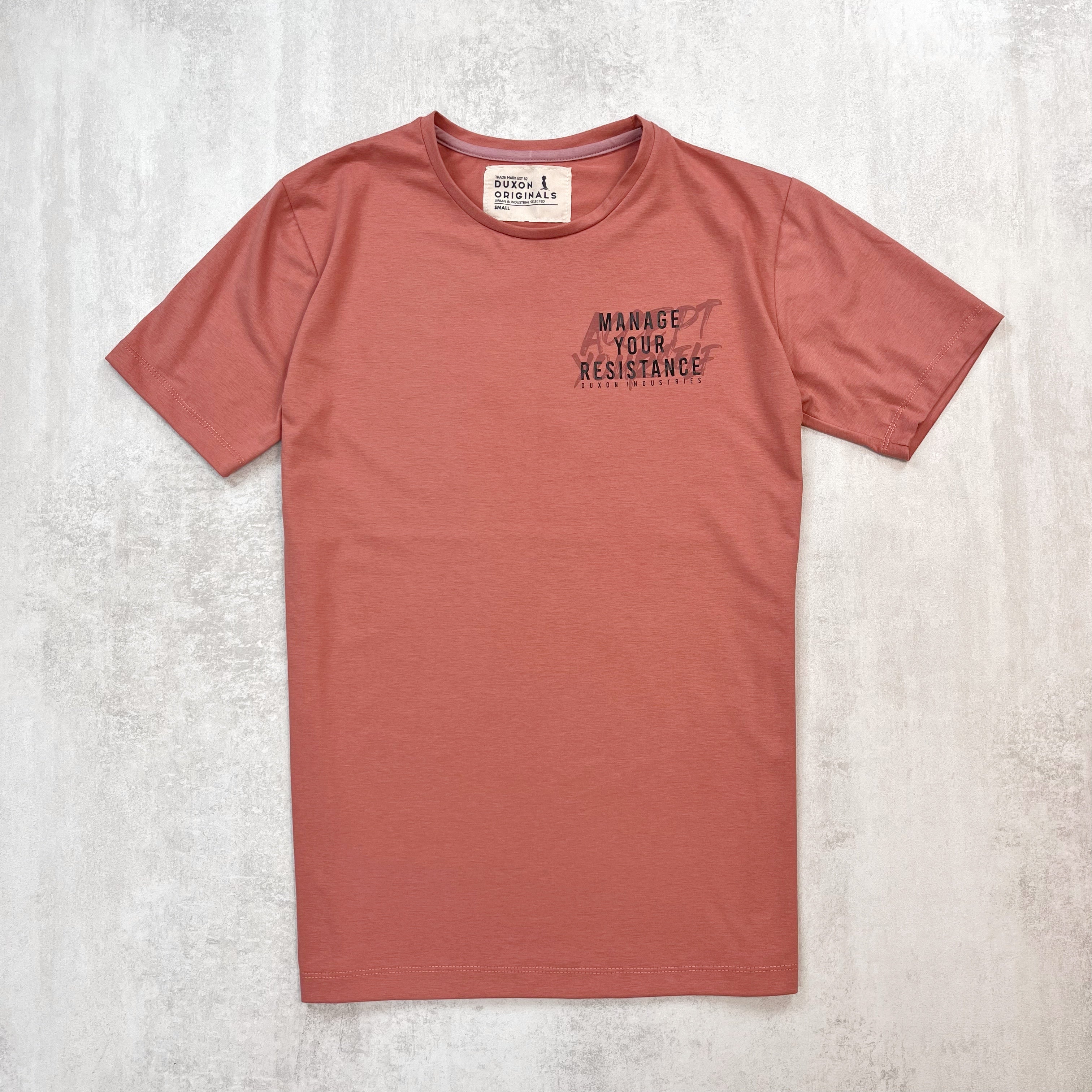 REMERA DOBLE ESTAMPA “Manage your resistance”