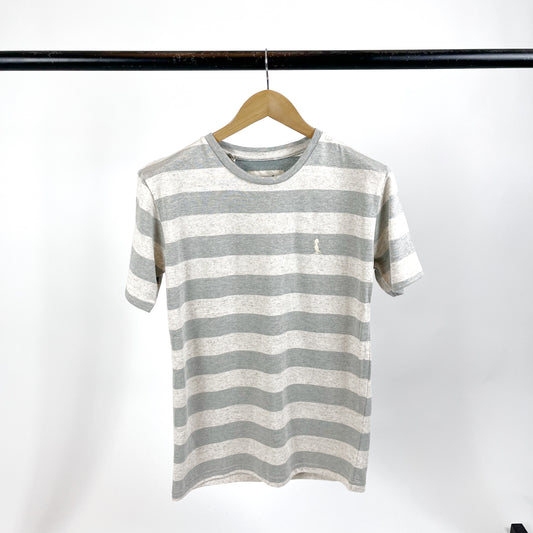 REMERA RAYAS VERDE CLARO JASPEADO EFECTO REVÉS