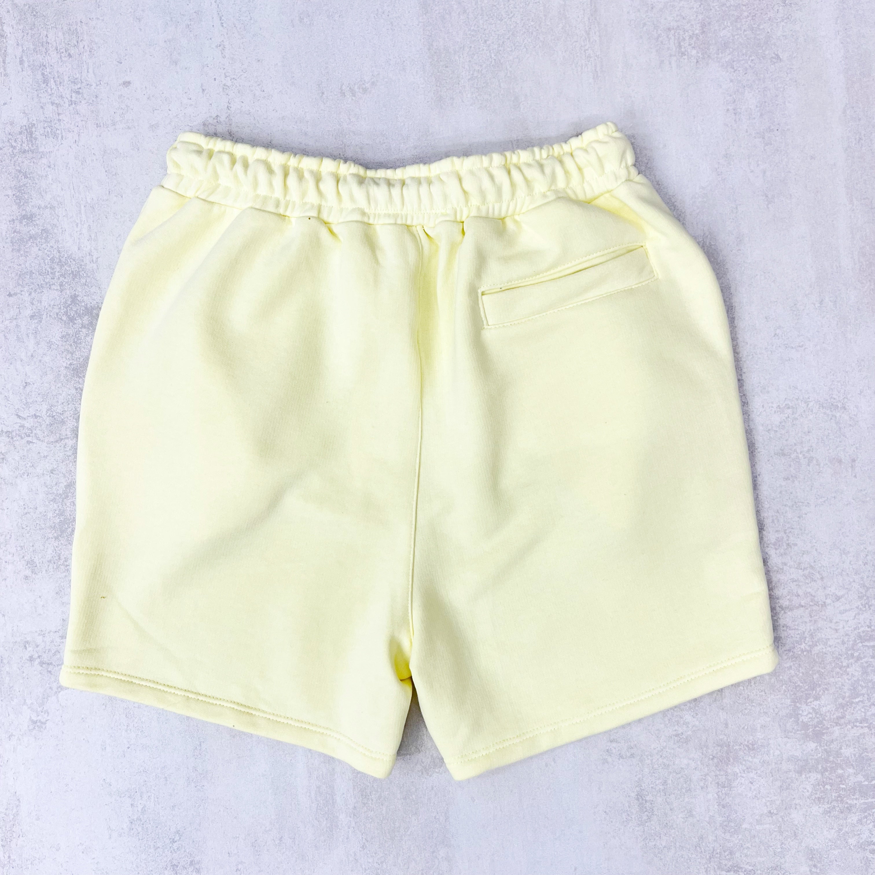 SHORT PARIS COLOR AMARILLO CLARO