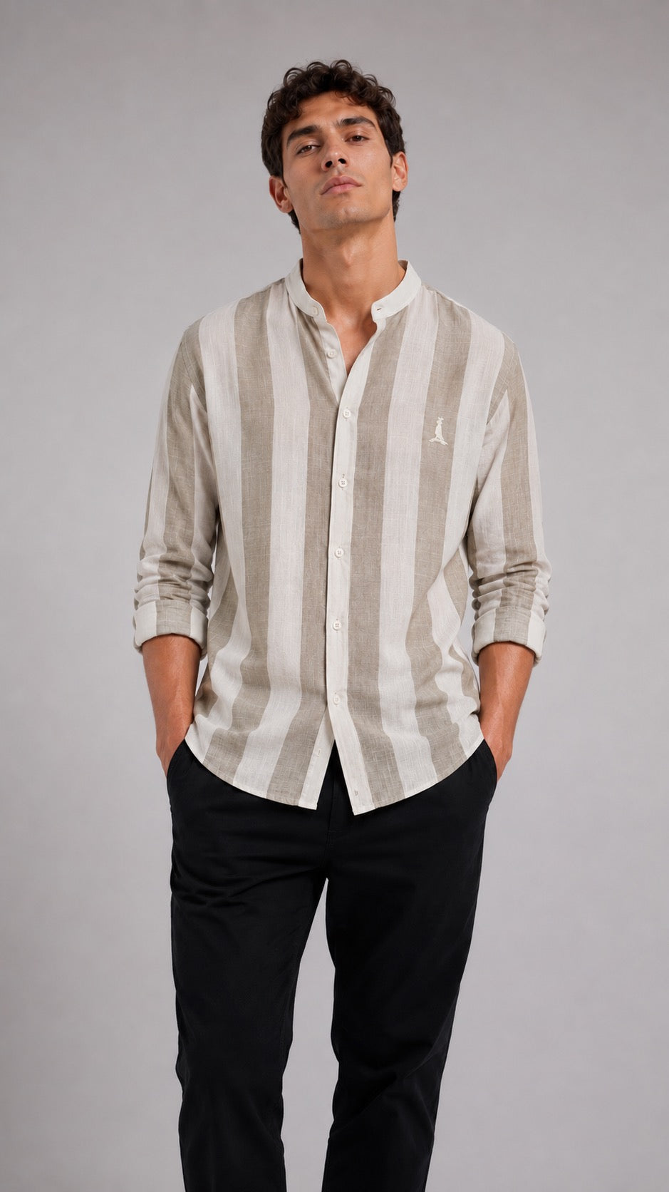 CAMISA MAO, RAYA ANCHA.