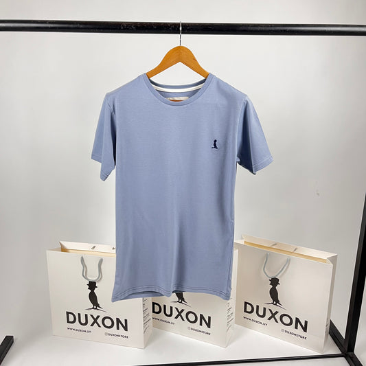 Remera Básica Duxon color Celeste Pastel