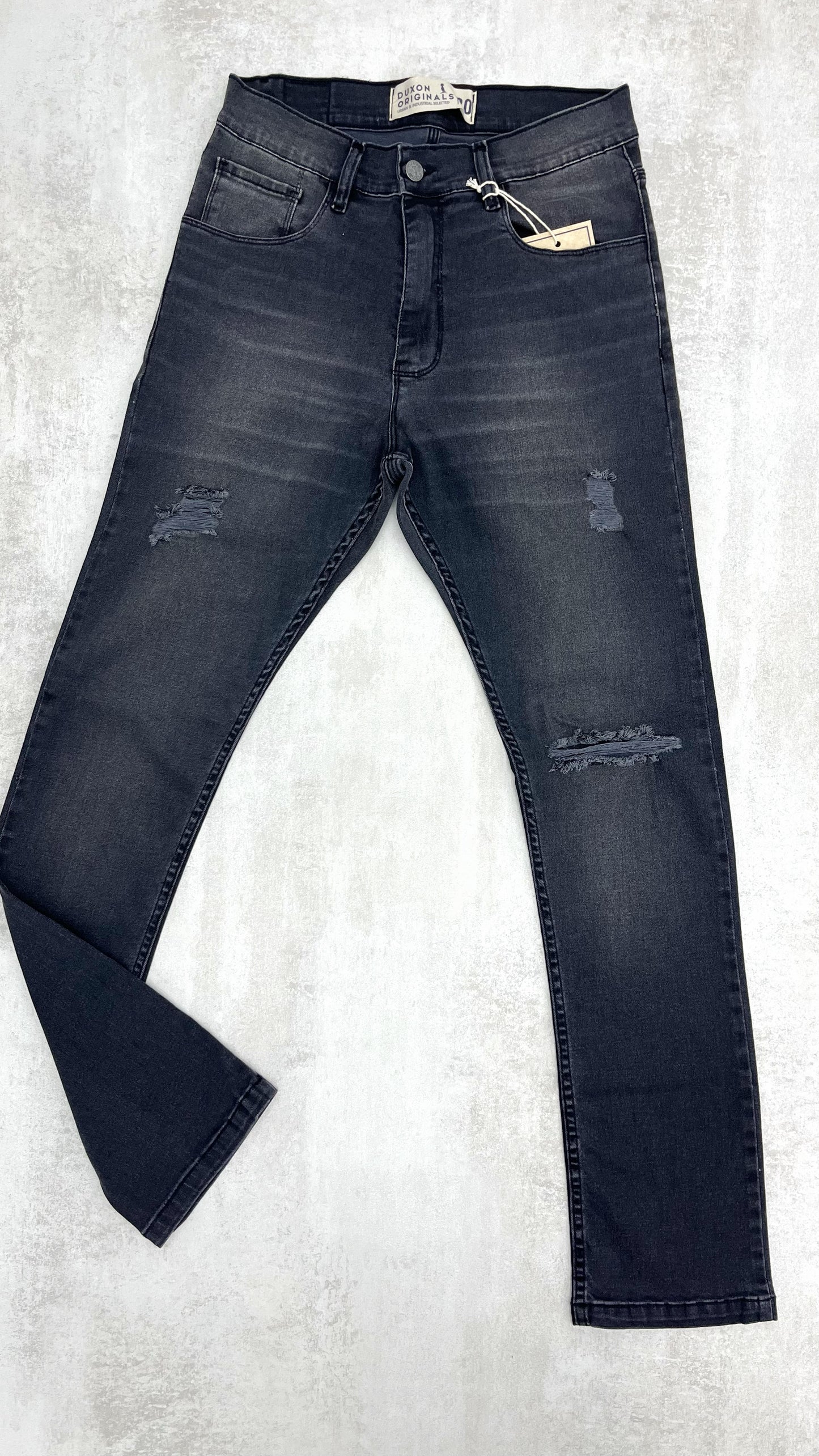 JEAN SKINNY NEGRO CON ROTURAS