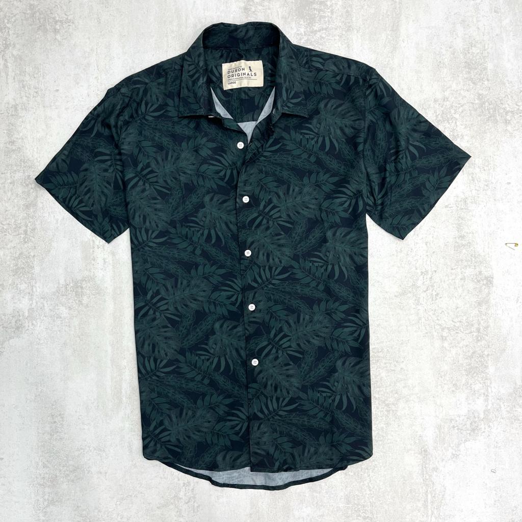 FLASH SALE 🔥🔥CAMISA MANGA CORTA ESTAMPADA NEGRA Y VERDE ÚLTIMA TALLE L
