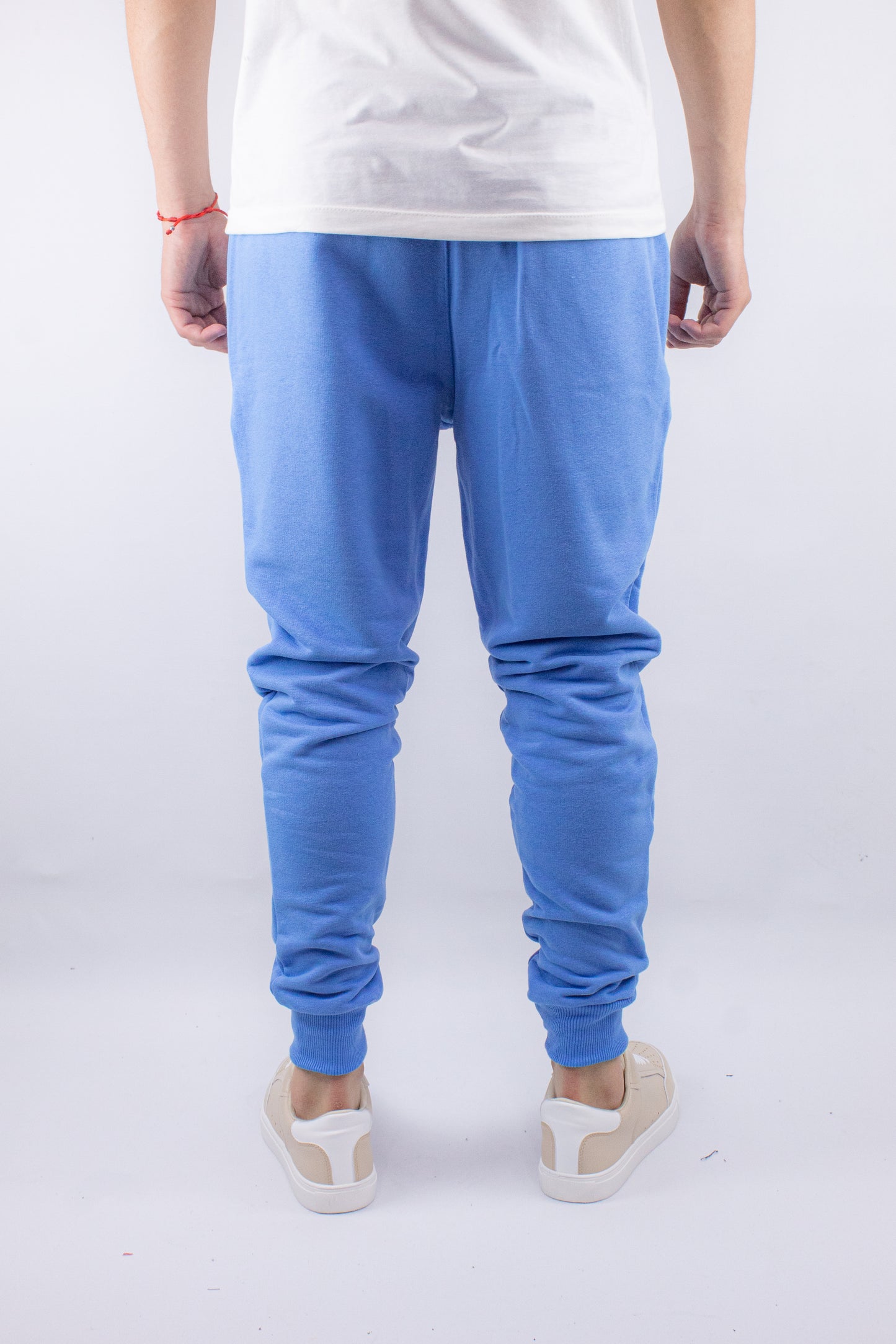 PANTALON JOGGER CON PUÑO AZUL FRANCIA