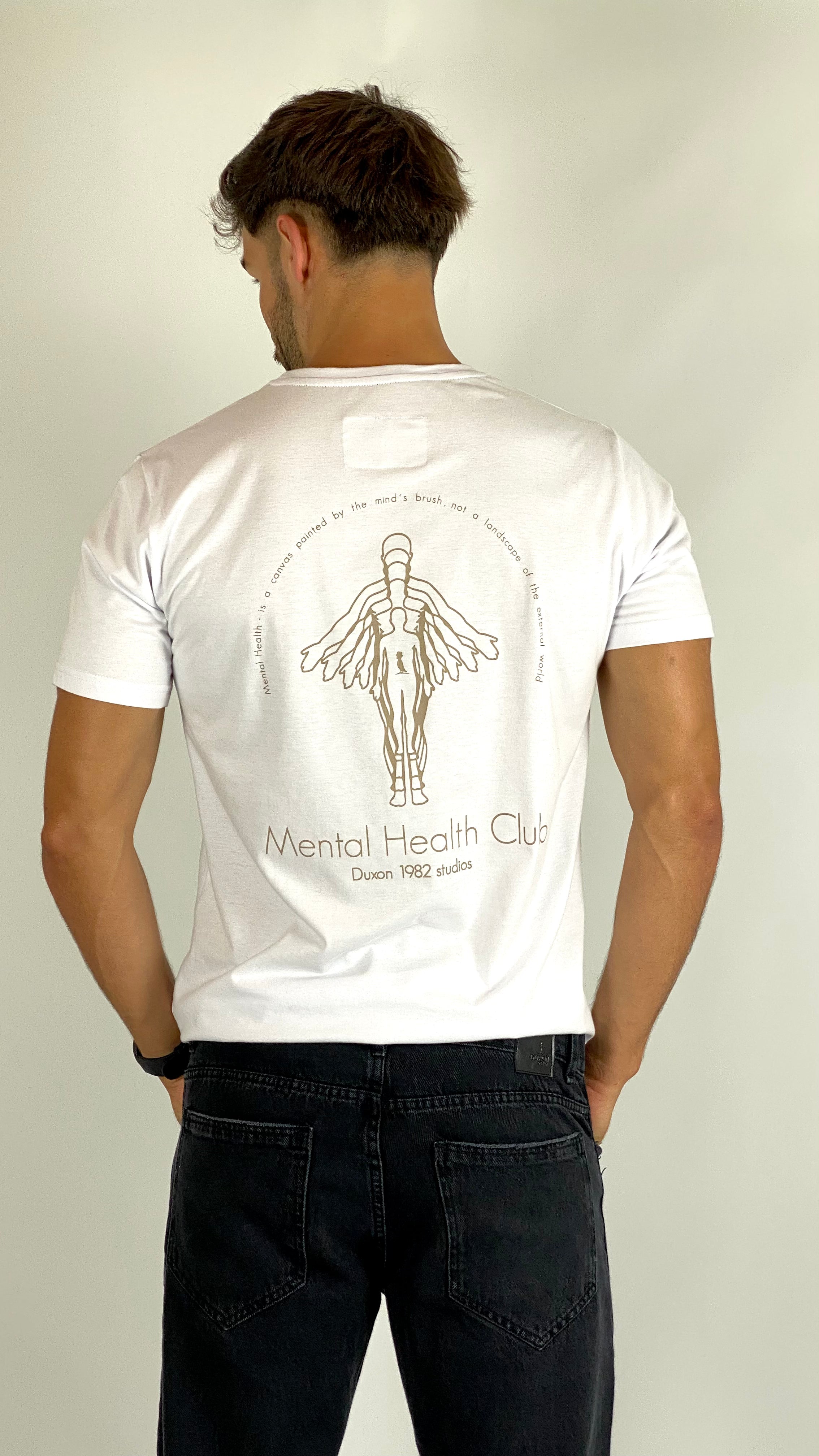 Remera color blanca doble estampa