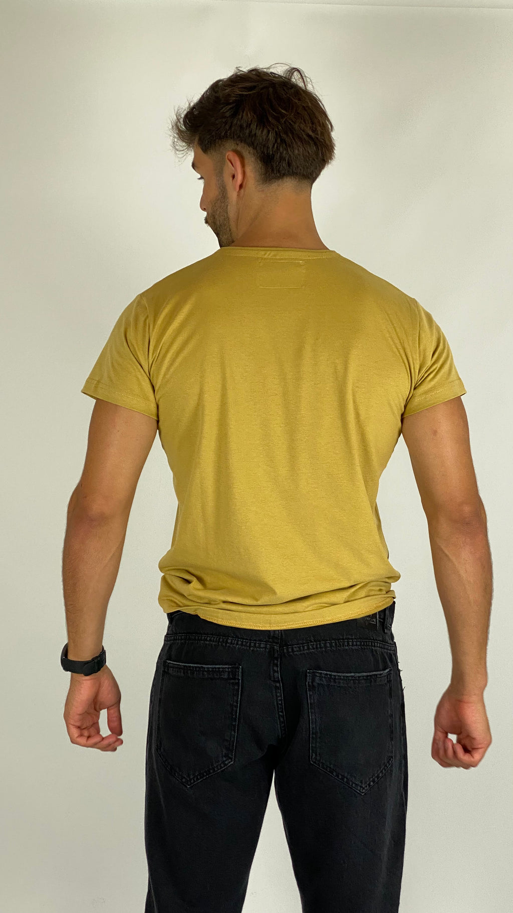 Remera amarilla manga corta