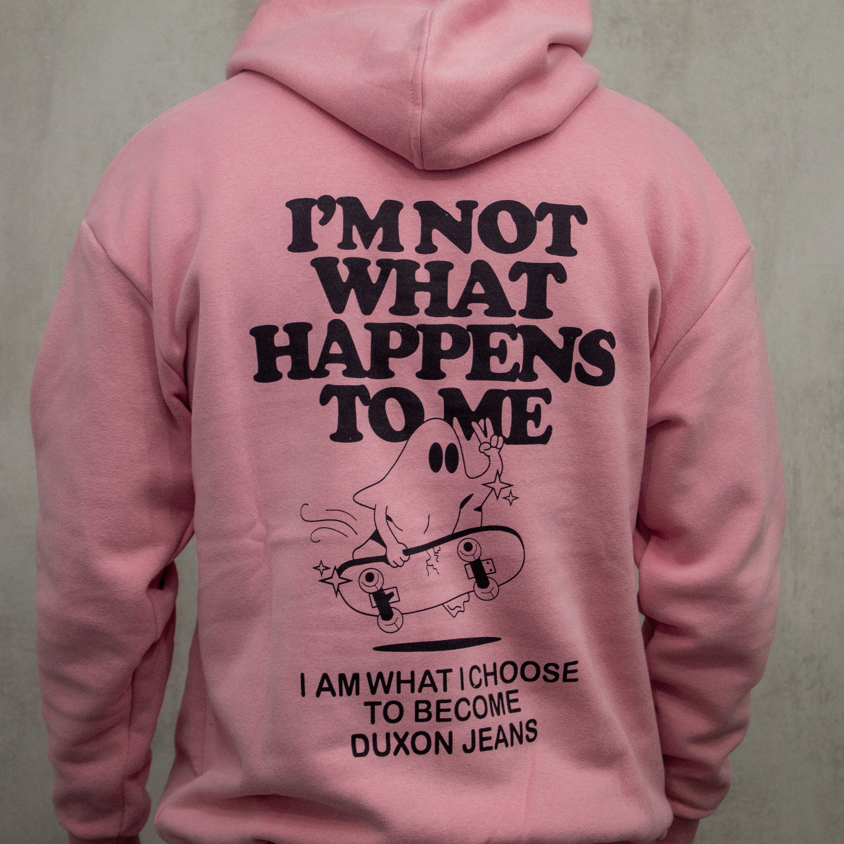 DISCONTINUADO ❤️‍🔥CANGURO IM NOT WHAT HAPPENS TO ME ROSA CON FELPA.