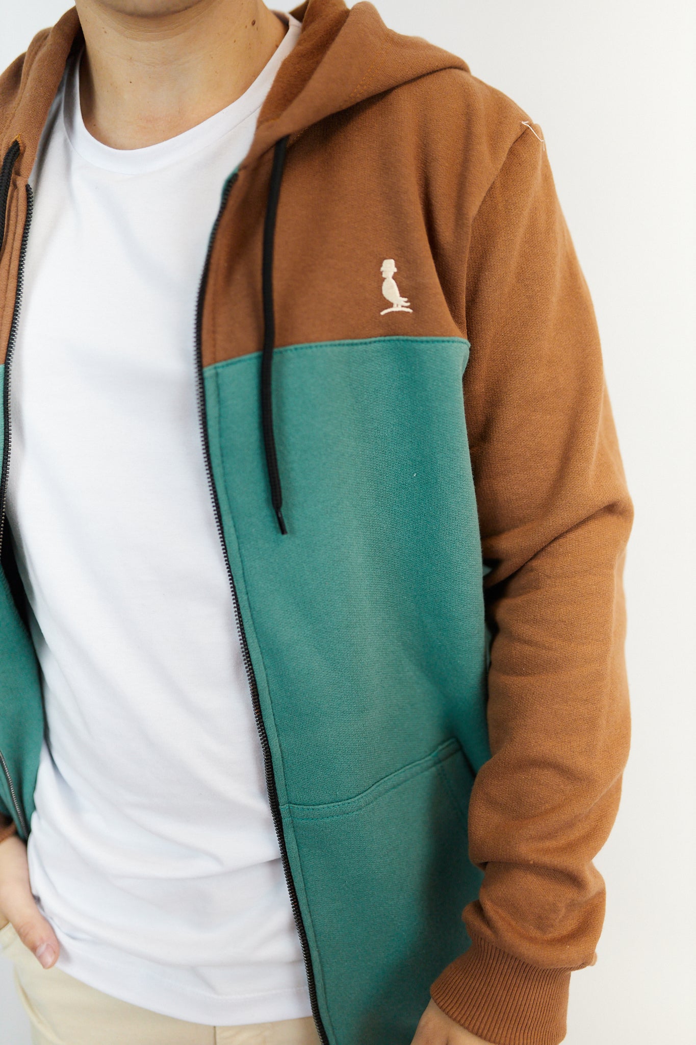 CAMPERA ALASKA MARRON Y VERDE