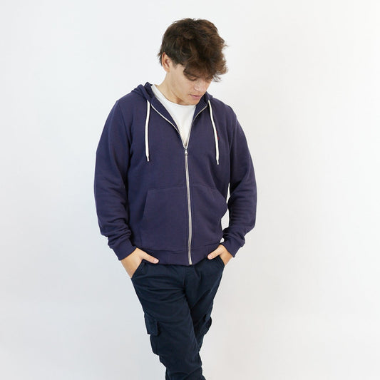CAMPERA "DANKO", CON CAPUCHA COLOR AZUL MARINO.