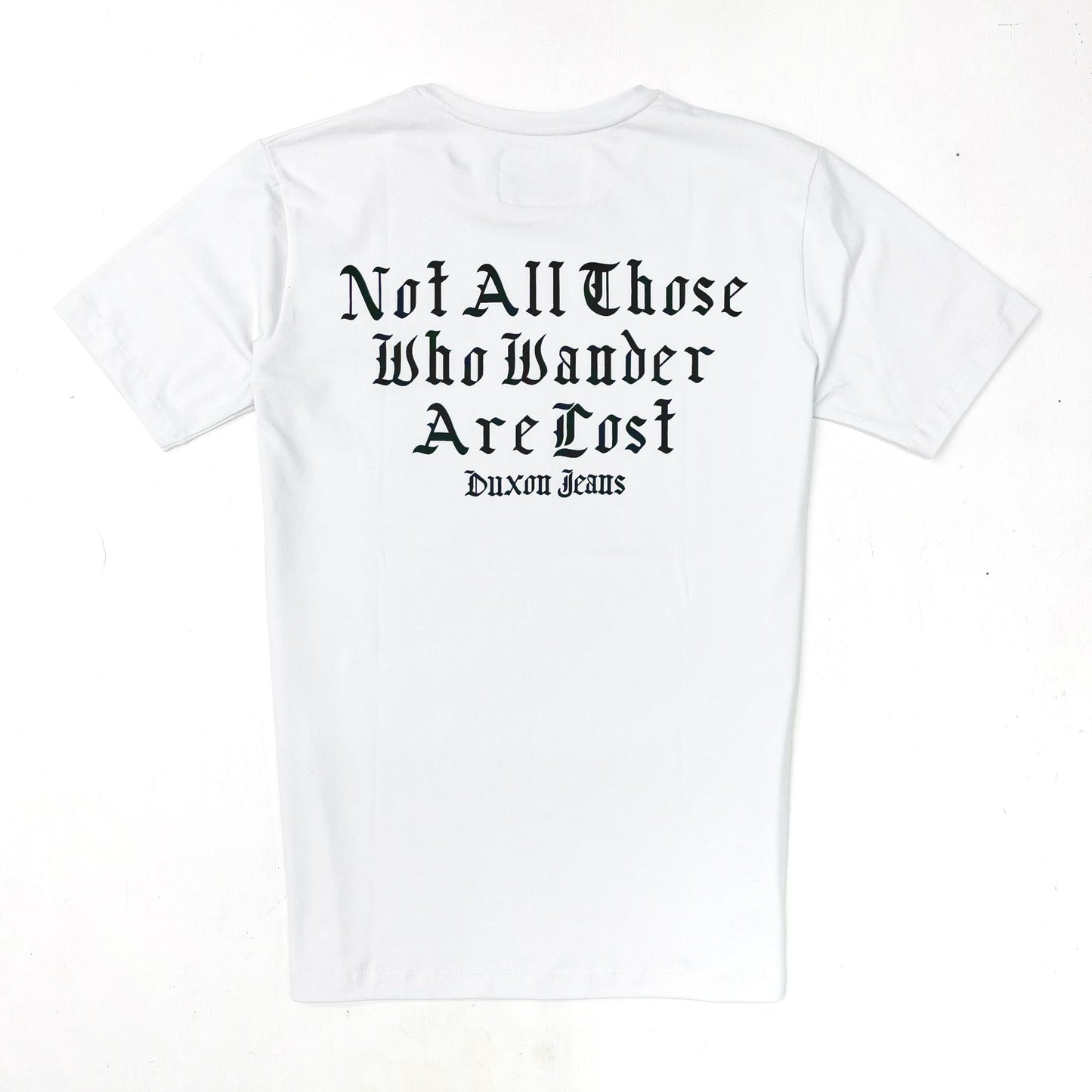REMERA NOT ALL THOSE WHO WANDER ARE LOST BLANCA DOBLE ESTAMPA
