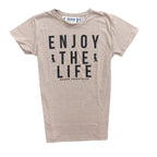 Sale🔥 REMERA ENJOY THE LIFE MARRÓN CLARO