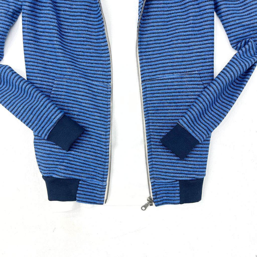 Sale 🔥 CAMPERA A RAYAS AZUL
