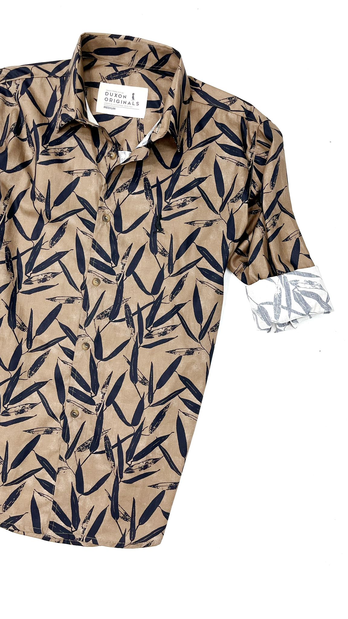 🔥MEGA SALE DE AGOSTO EN DISCONTINUADOS🔥CAMISA ESTAMPADA HOJAS MARRON