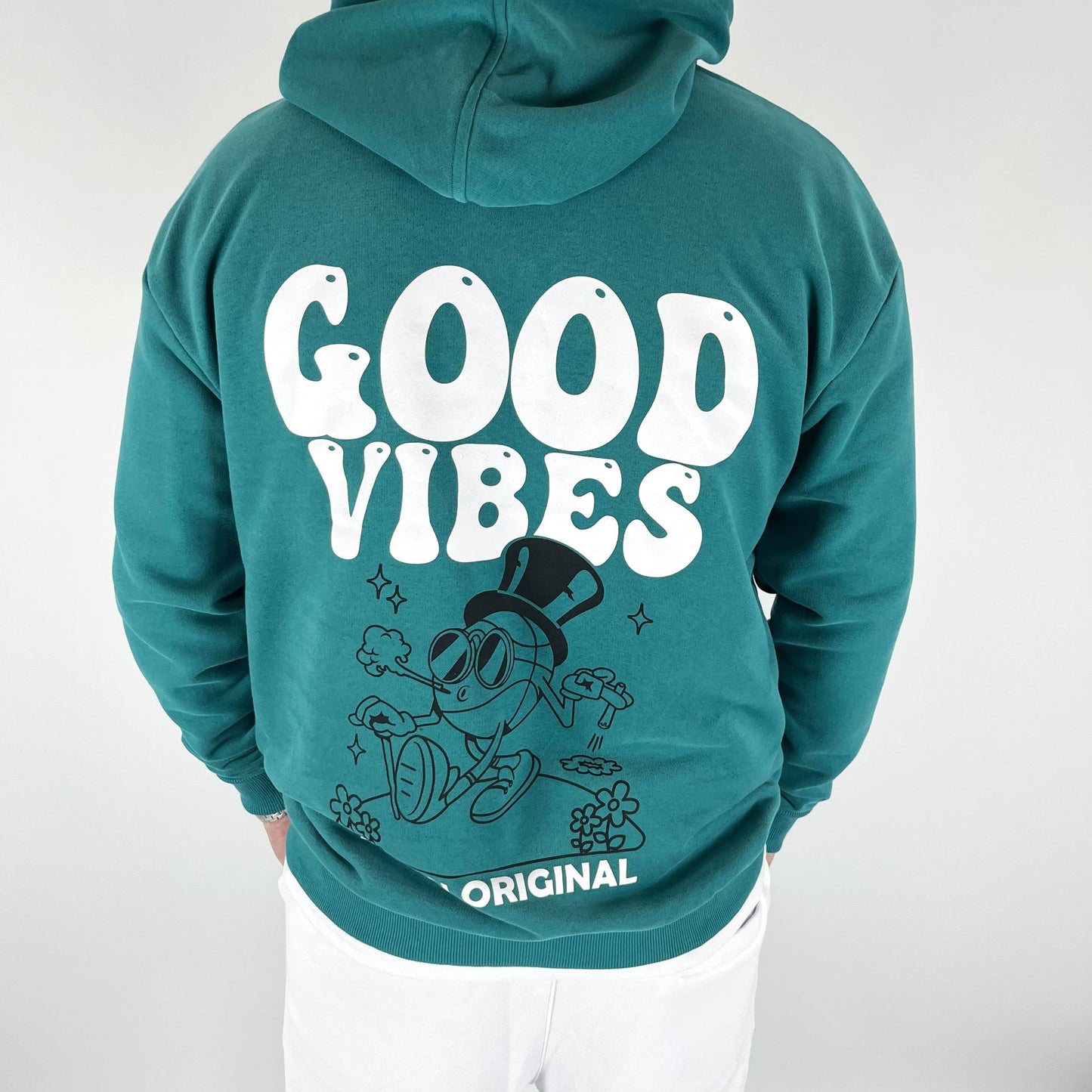 20% OFF 🔥CANGURO OVERSIZE, DOBLE ESTAMPA "GOOD VIBES", VERDE INGLÉS.