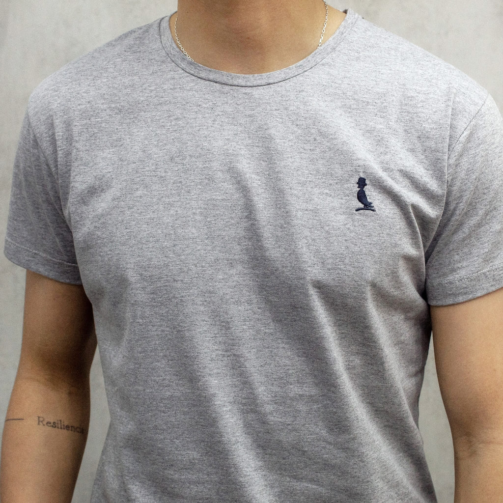 REMERA BASICA GRIS CLARO