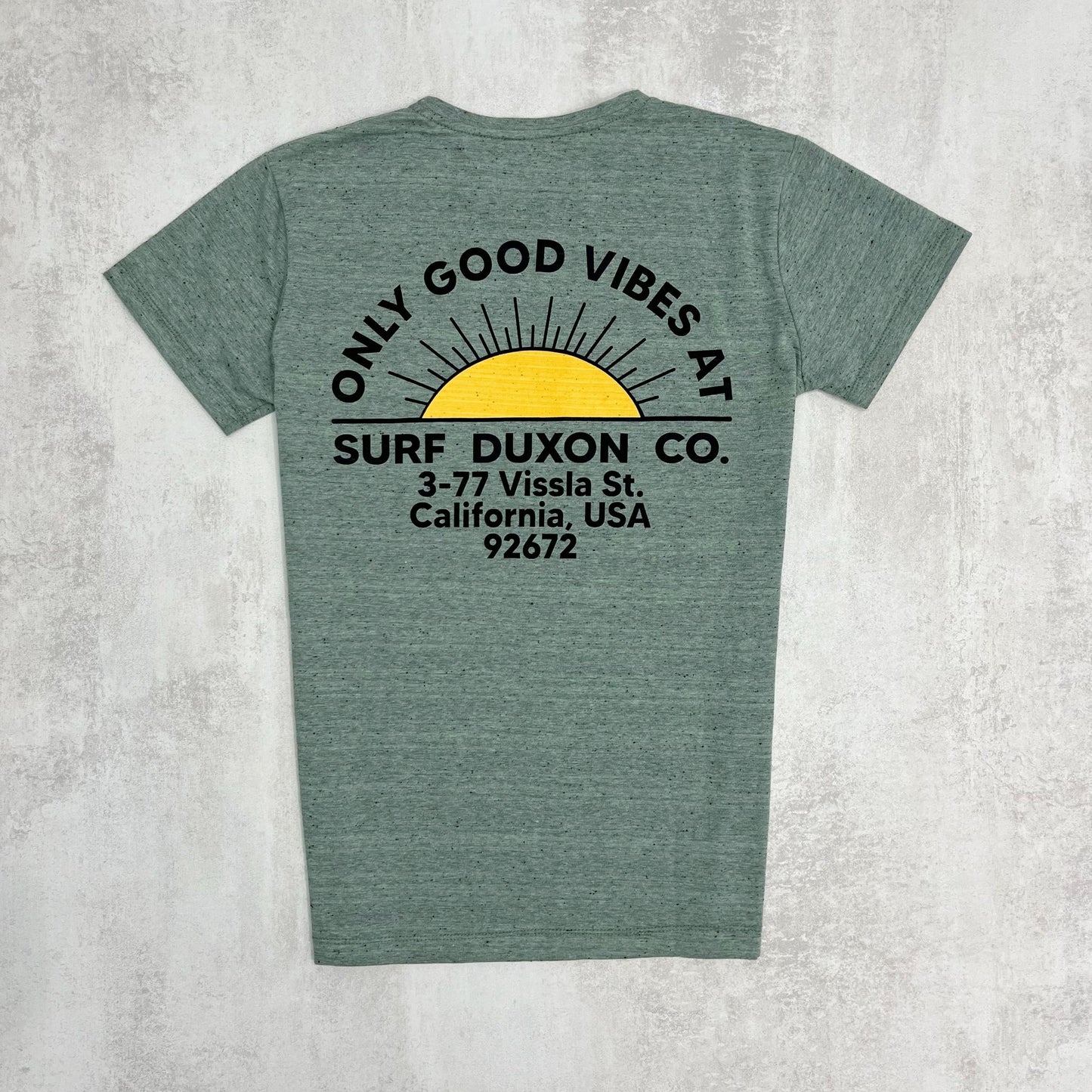 REMERA ONLY GOOD VIBES AT VERDE