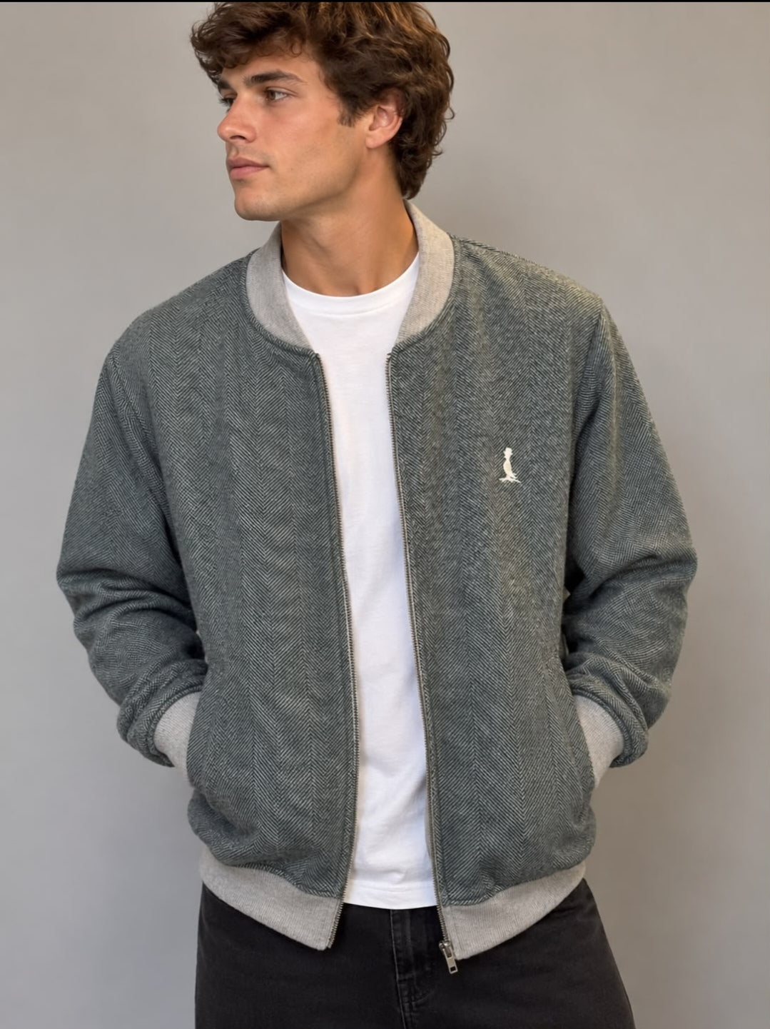 BOMBER