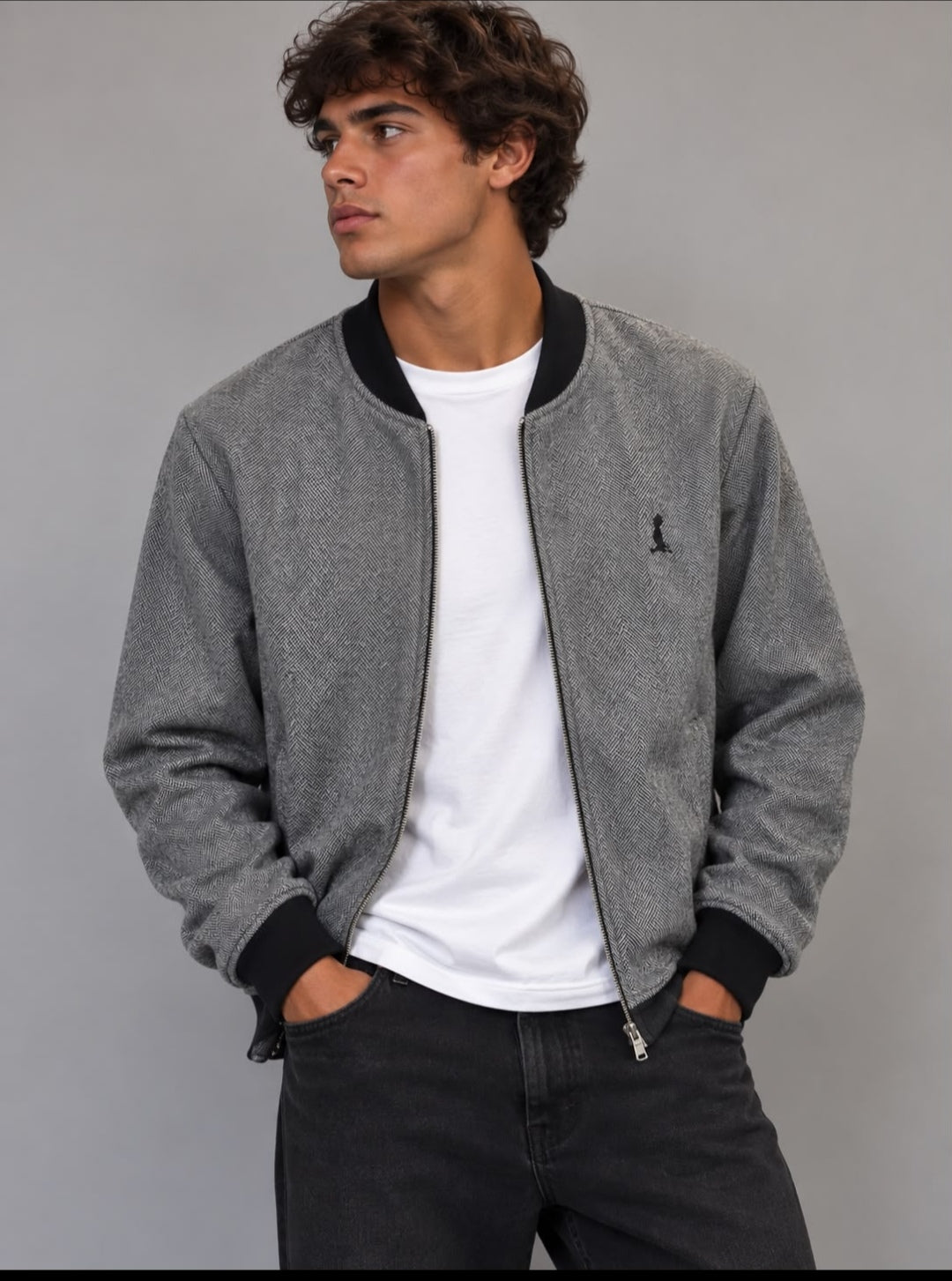 BOMBER