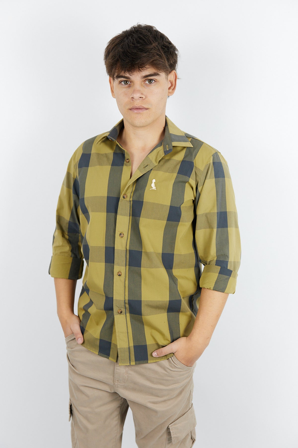 CAMISA A CUADROS VERDE OLIVA