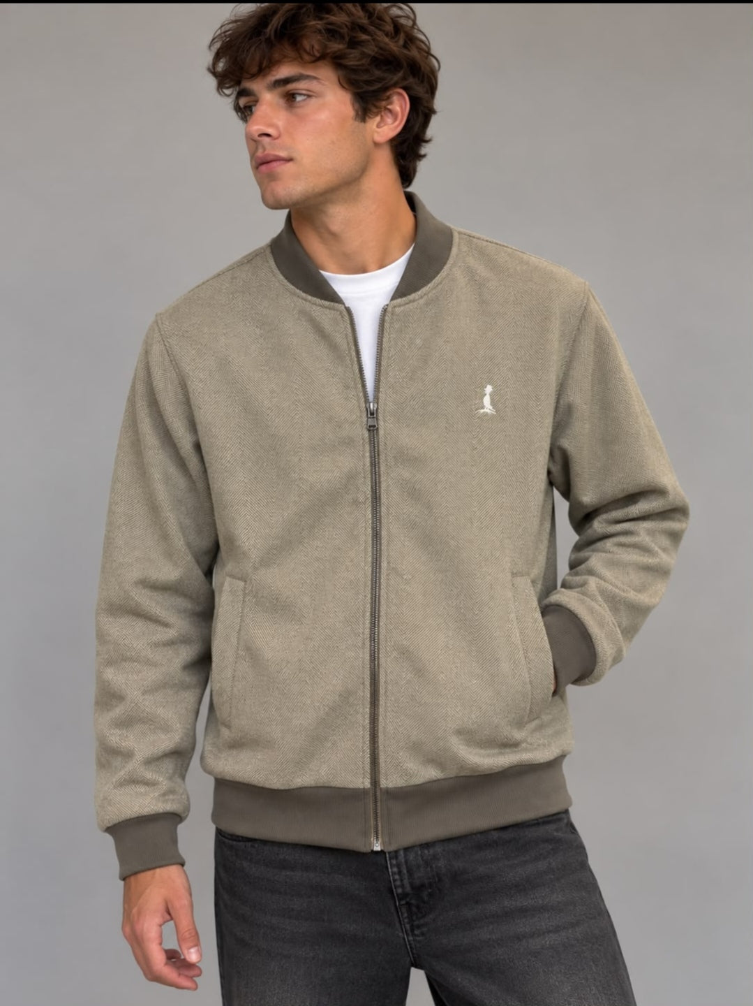 BOMBER